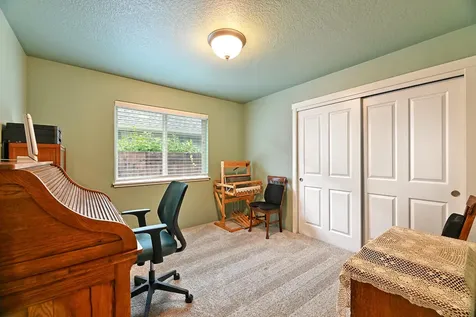 196 SE Yorktown Drive Grants Pass OR 97527