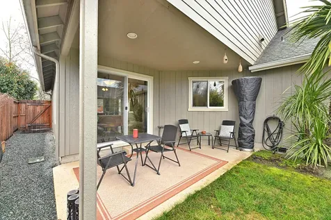 196 SE Yorktown Drive Grants Pass OR 97527