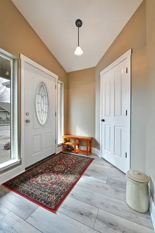 196 SE Yorktown Drive Grants Pass OR 97527
