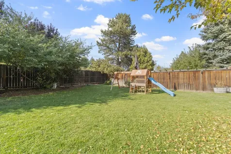 21124 Copperfield Avenue Bend OR 97702