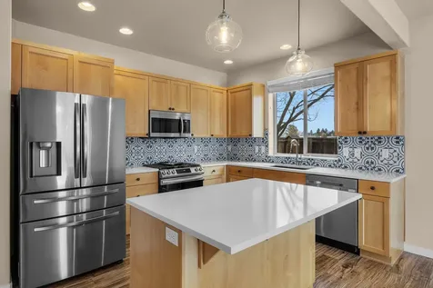 21124 Copperfield Avenue Bend OR 97702