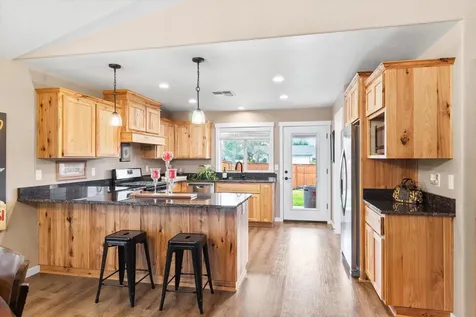 1528 Raydean Drive Grants Pass OR 97527