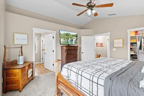 1528 Raydean Drive Grants Pass OR 97527