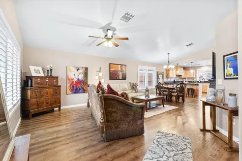 1528 Raydean Drive Grants Pass OR 97527