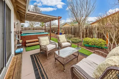 1182 Marilee Street Central Point OR 97502