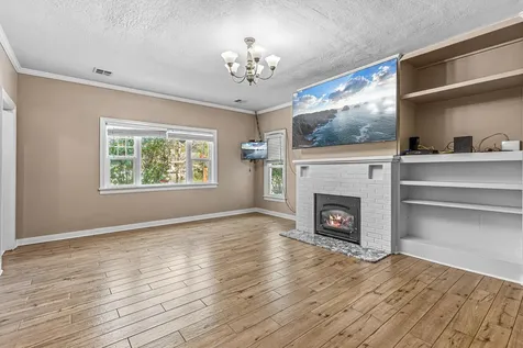 1616 Crown Avenue Medford OR 97504