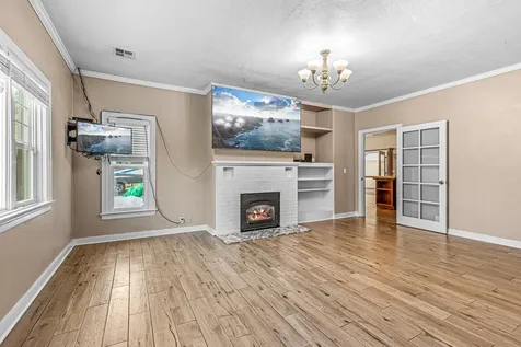 1616 Crown Avenue Medford OR 97504