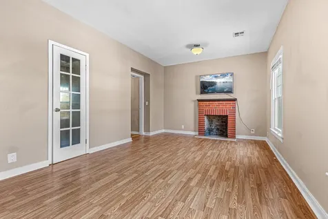 1616 Crown Avenue Medford OR 97504