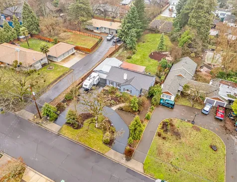 1616 Crown Avenue Medford OR 97504