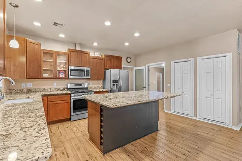 1616 Crown Avenue Medford OR 97504