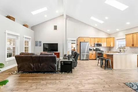 65326 73rd Street Bend OR 97703