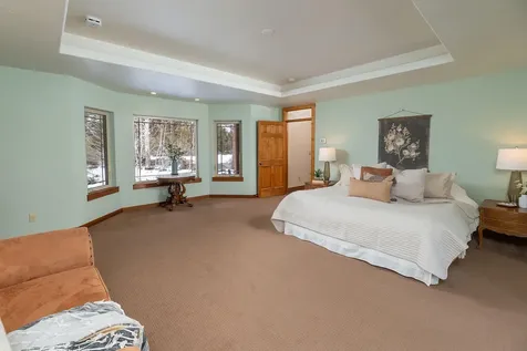 67040 Rock Island Lane Bend OR 97703