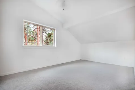 327 SW Garfield Avenue Bend OR 97702