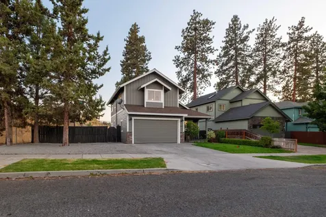 327 SW Garfield Avenue Bend OR 97702