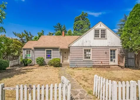 120 Ashland Avenue Medford OR 97504