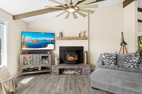 2304 Carpenter Hill Road Medford OR 97501