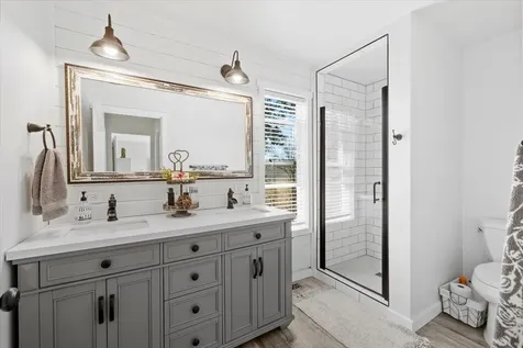 2304 Carpenter Hill Road Medford OR 97501