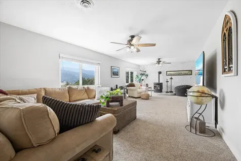 2304 Carpenter Hill Road Medford OR 97501