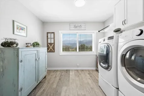 2304 Carpenter Hill Road Medford OR 97501