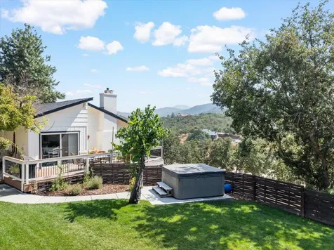 2304 Carpenter Hill Road Medford OR 97501
