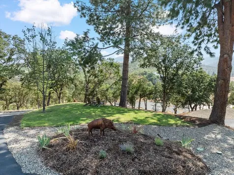 2304 Carpenter Hill Road Medford OR 97501