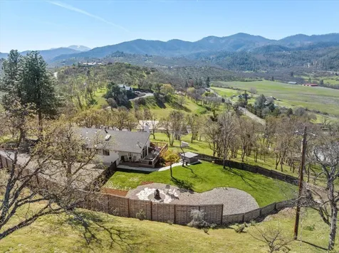 2304 Carpenter Hill Road Medford OR 97501