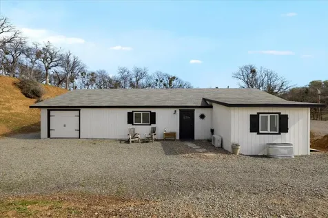 2304 Carpenter Hill Road Medford OR 97501