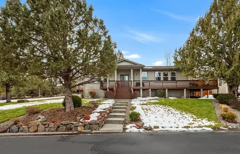 3411 SW Valleyview Drive Redmond OR 97756