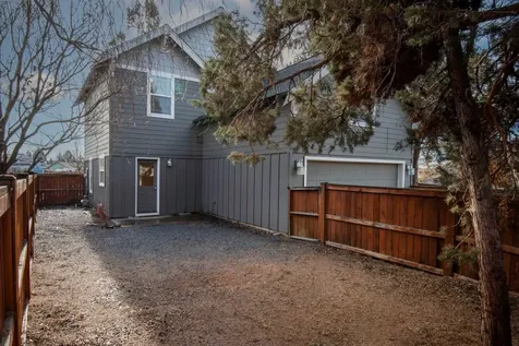 21274 Beall Drive Bend OR 97701