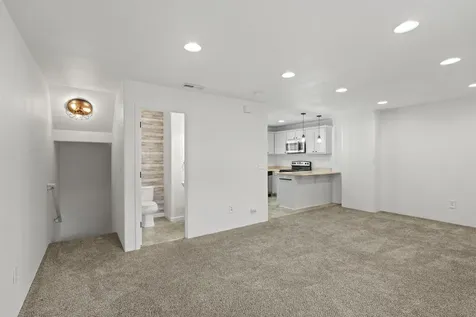 7866 Jacqueline Way White City OR 97503