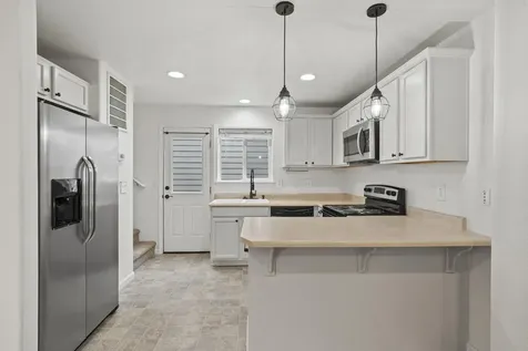 7866 Jacqueline Way White City OR 97503