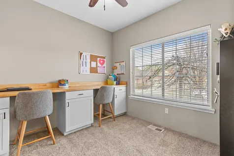 2864 Strasburg Street Medford OR 97504