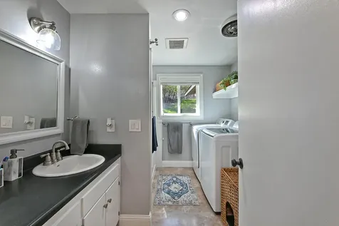 4780 Redwood Avenue Grants Pass OR 97527