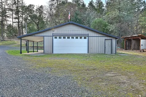 4780 Redwood Avenue Grants Pass OR 97527