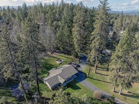 4780 Redwood Avenue Grants Pass OR 97527