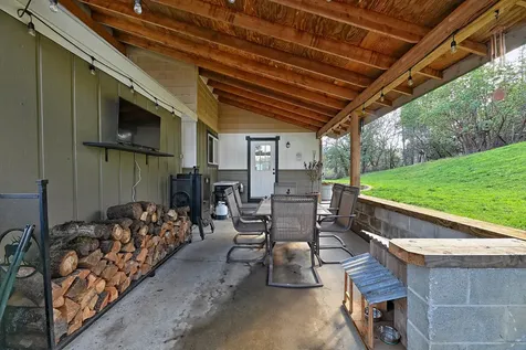 4780 Redwood Avenue Grants Pass OR 97527