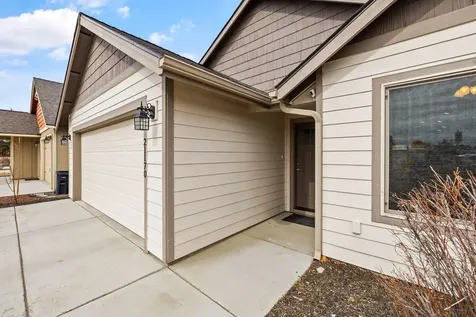21170 Capella Place Bend OR 97702