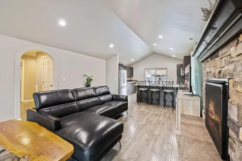 21170 Capella Place Bend OR 97702