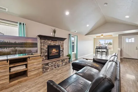 21170 Capella Place Bend OR 97702