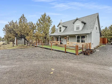 5122 SE Jerry Drive Prineville OR 97754