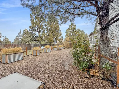 5122 SE Jerry Drive Prineville OR 97754