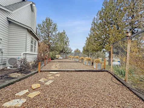 5122 SE Jerry Drive Prineville OR 97754