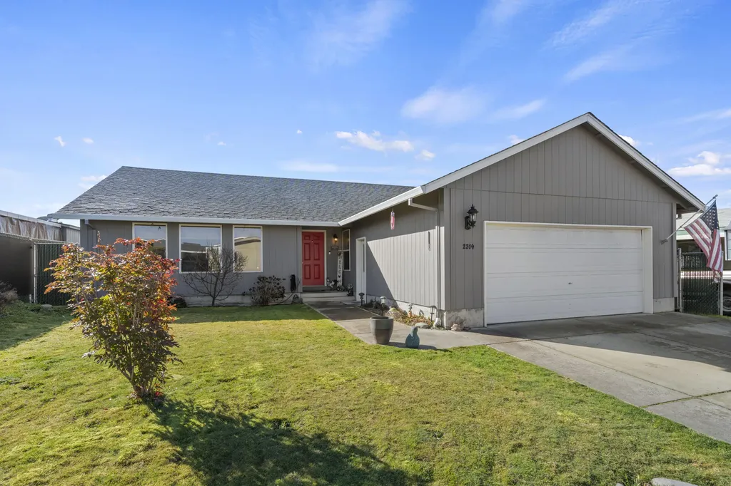 2314 Lara Lane Central Point OR 97502