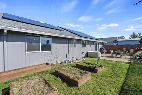 2314 Lara Lane Central Point OR 97502