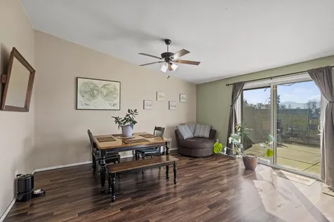 2314 Lara Lane Central Point OR 97502