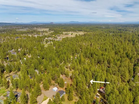 19077 Choctaw Road Bend OR 97702