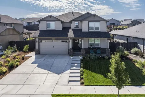4428 SW Salmon Place Redmond OR 97756