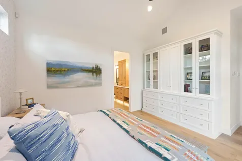 3047 NW Tharp Avenue Bend OR 97703