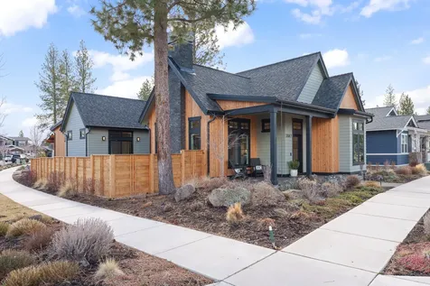 3047 NW Tharp Avenue Bend OR 97703