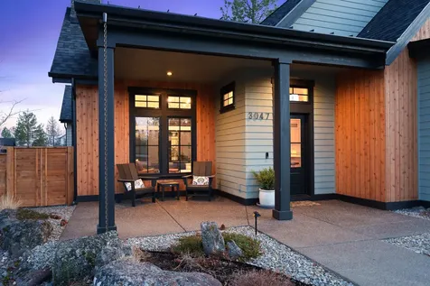 3047 NW Tharp Avenue Bend OR 97703